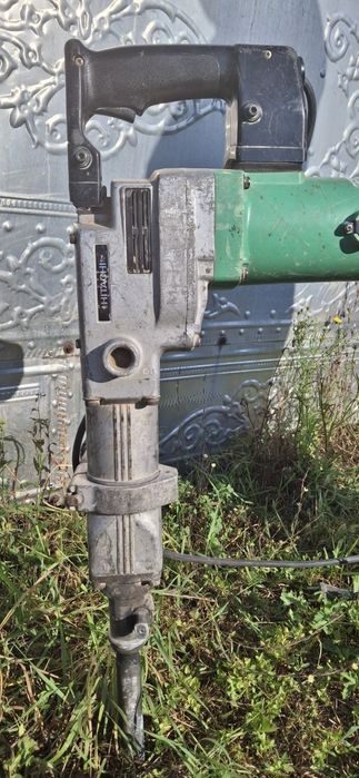 Отбойнік Hitachi!