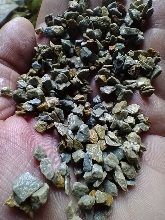 Цеоліт 3-5мм для рослин.