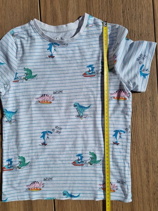 T-shirt dziecięcy 134 C&A