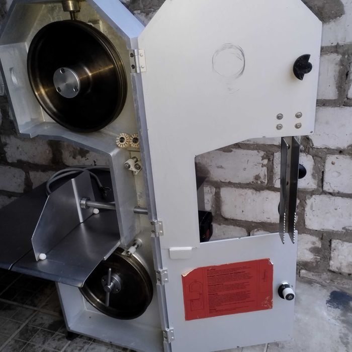 Пила для мяса, стрічкова піла м'ясна Mado Perfekta MKB 648D (Германия)