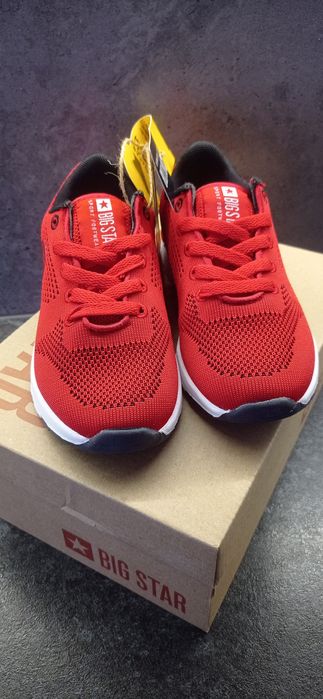 NOWE buty sportowe Big Star 32 czerwone
