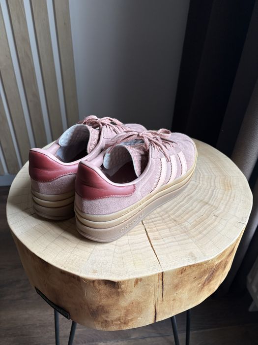 Кроссовки adidas gazelle bold пудровый розовый 26 см
