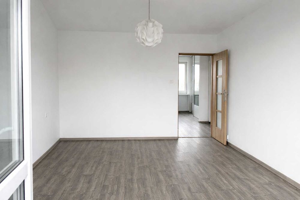 Sprzedam 3-pokojowe mieszkanie