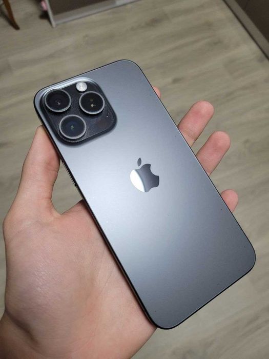 Iphone 15 pro max 512gb neverlock Black Titanium