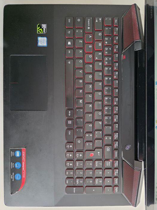 Portátil Gaming Lenovo Y700 - i7, 12GB DDR4, GTX 960M