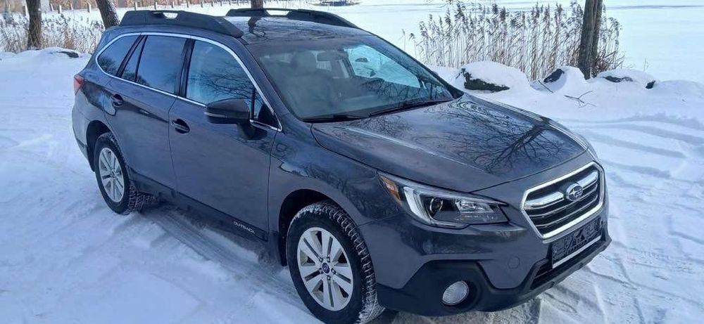 Продаю свій Subaru Outback 2.5 бензин, 2018