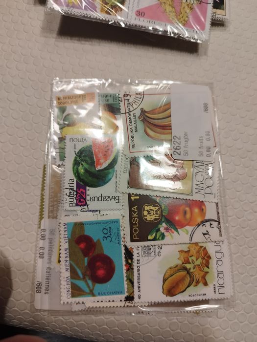 Lotes de selos (50 selos / lote ) Temas