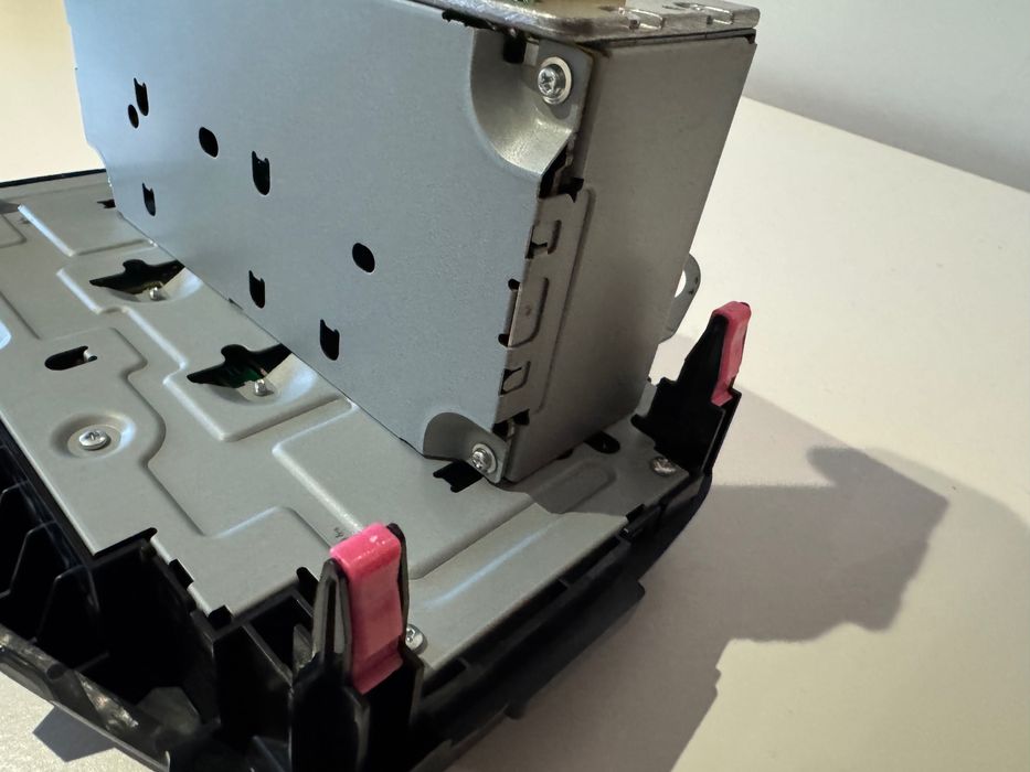 AutoRádio Peugeot 108, Citroen C1 e Toyota Aygo