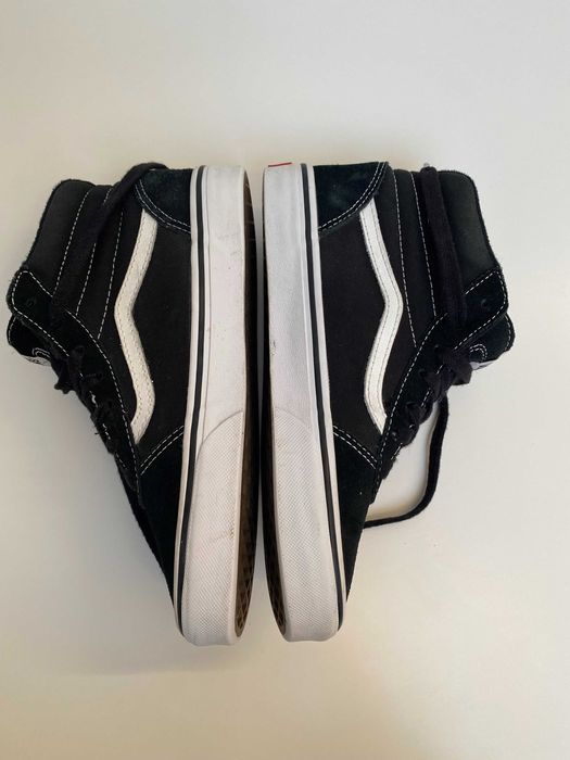 Vans Black/White T36