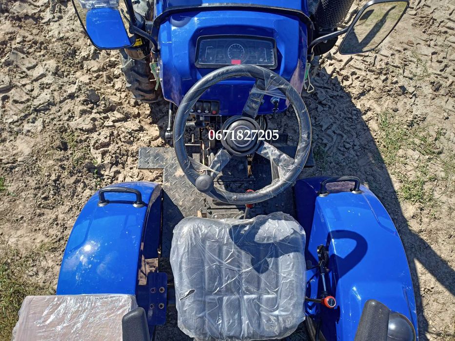 Трактор Xingtai 240LX двигун КМ385ВТ Триточкова навіска 3 циліндра ВОМ