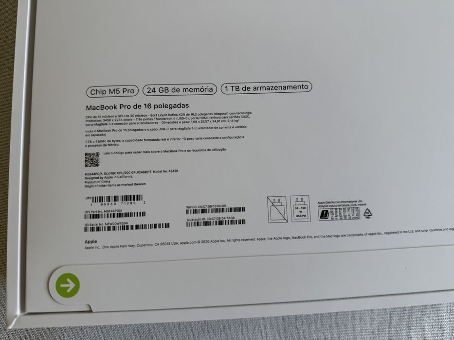 Macbook Pro 16” M5 Pro - 24GB / 1TB - Novo a estrear com 3 anos de garantia