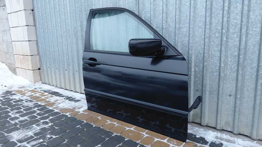 Kompletne Drzwi prawy przód bmw e46 COSMOSSCHWARZ METALLIC 303/9