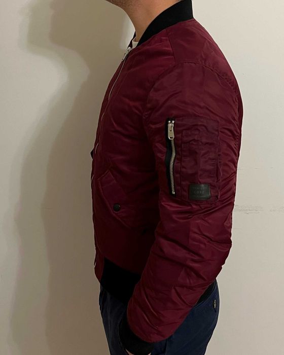 Jack & Jones стильний чоловічий бомбер куртка