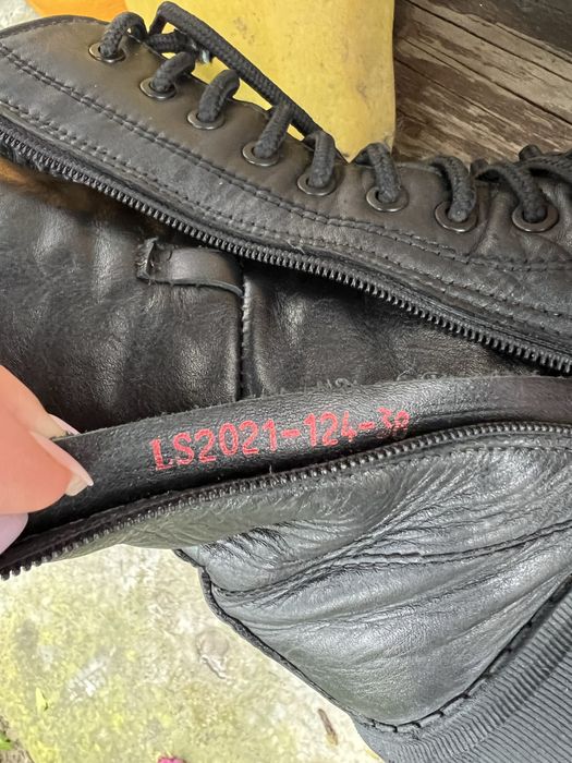 Botki Czarny skórzane sznurowane 38