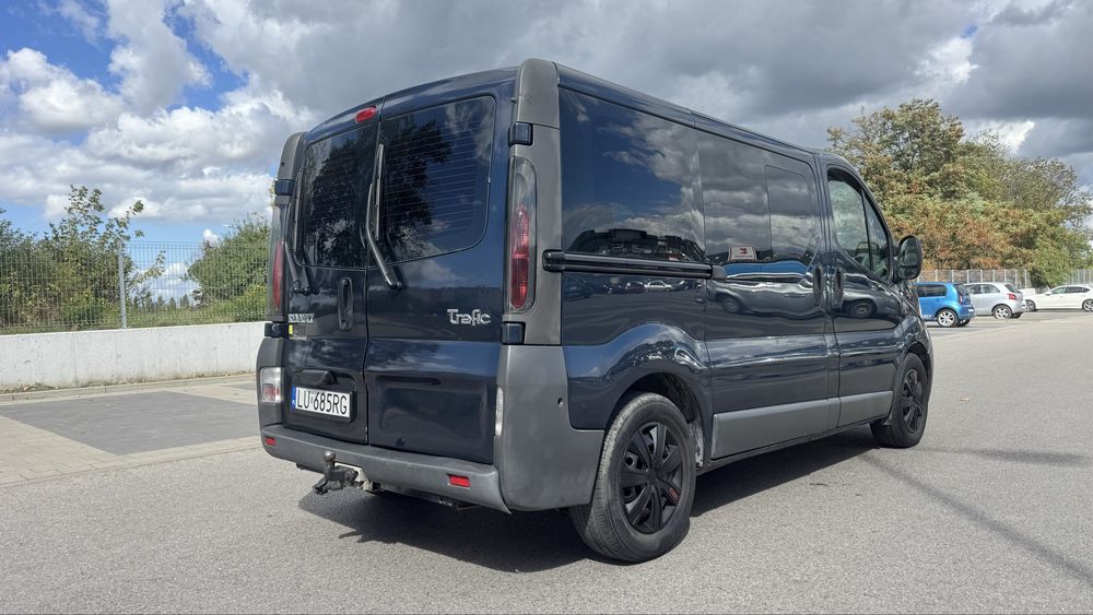 Renault Trafic 2003 rok 2,5 dci