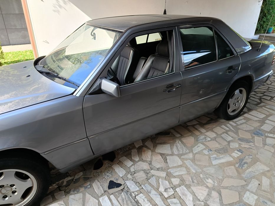 Mercedes Benz w124 200D — photo 4