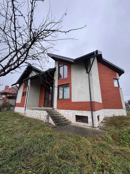 Окремостоячий будинок | Винники 300 м.кв. | Біля лісу