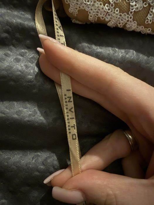 Вечірня сукня від Invito (haute couture)