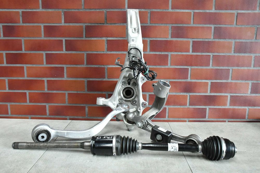 BMW X5 G05 X6 G06 X7 G07 Цапфа ліва права передня підвіска