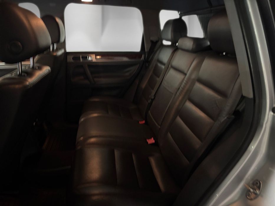 VW Touareg 3.0 TDI V6 Tiptronic