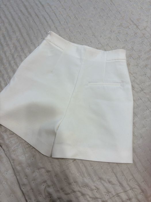 Білі шорти (Zara)