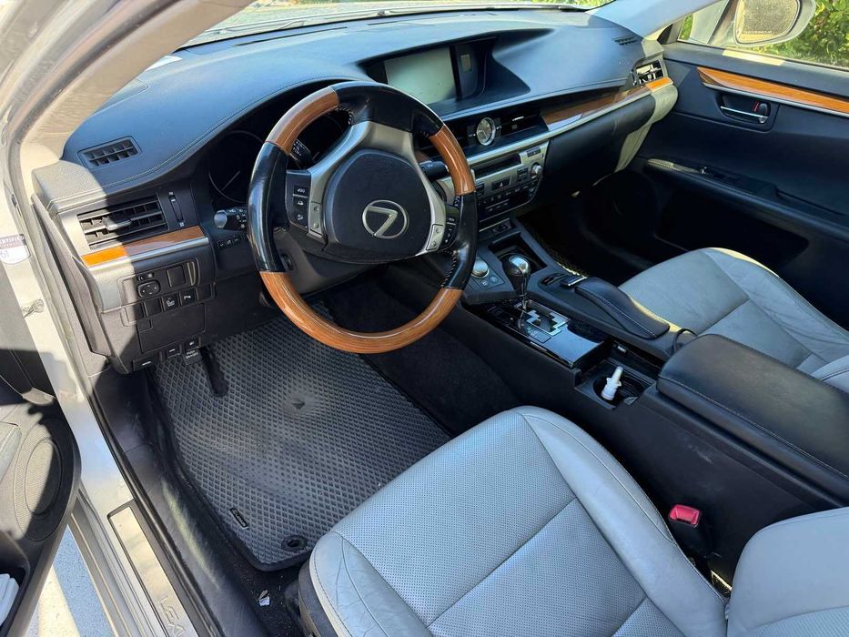 LEXUS ES 300H 2014 VIN JTHBW1GG5E2071303 фото оголошення 4 з 6