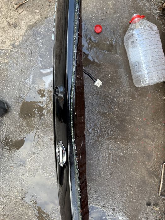 Крышка багажника Nissan Xtreil