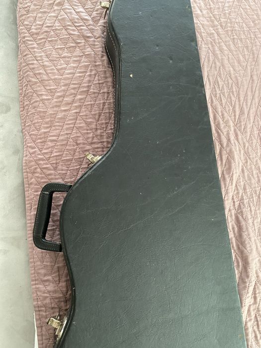 Na sprzedaz gitara  elektryczna Crafter.