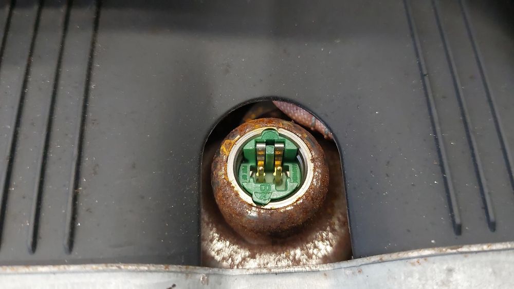 Airbag do volante RENAULT Clio III (BR0/1, CR0/1)