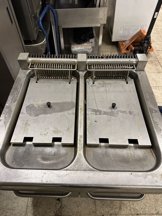 Sprzedam frytkownica kromet GRAITS 2 zamrażarki