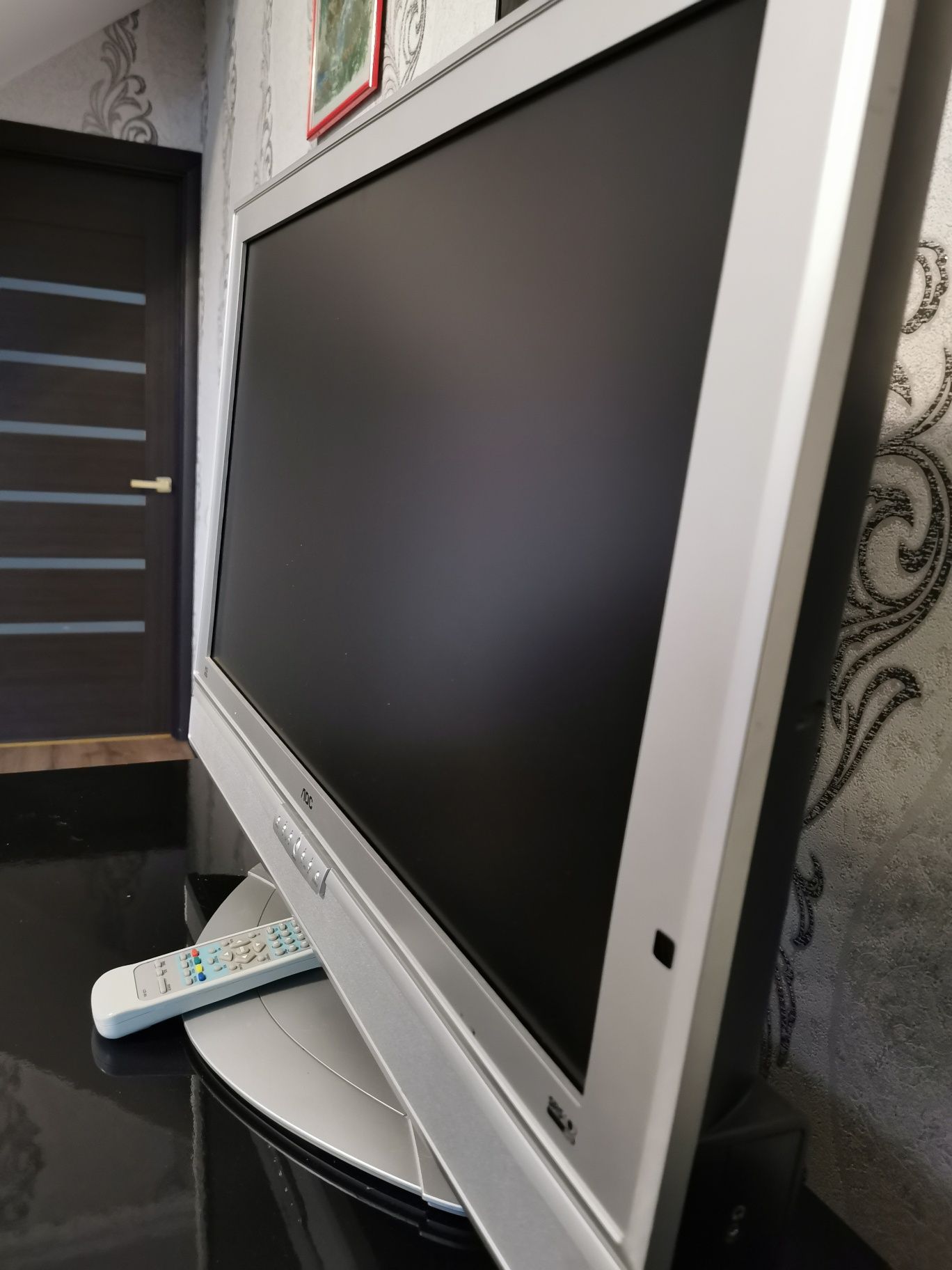 Телевизор ЖК AOC 32" LED: 2 000 грн. - Телевизоры Одесса на Olx