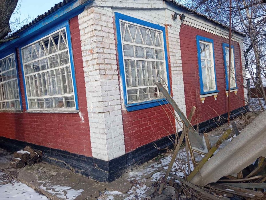 Продам будинок в селі полтавського району