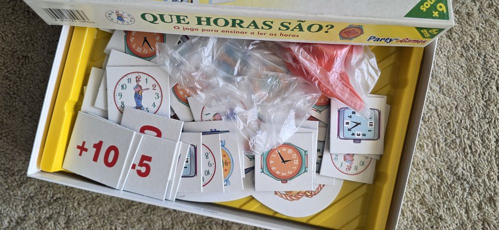 Brinquedo Que Horas Sao 6+ marca PARTY GAMES #NATAL