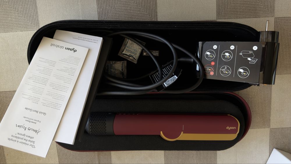 Випрямляч Dyson Airstrait HT01 Velvet Red/Gold (з кейсом)