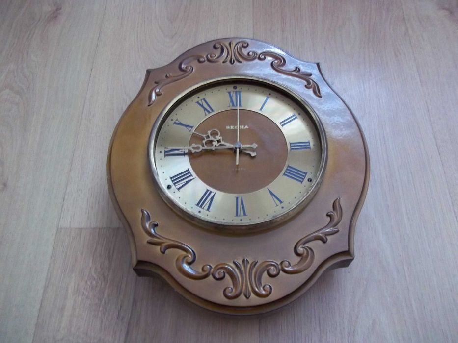 Годинник настіний Весна.