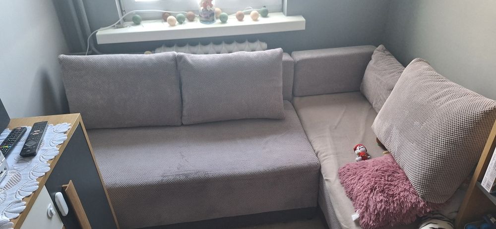Naroznik z funkcją spania