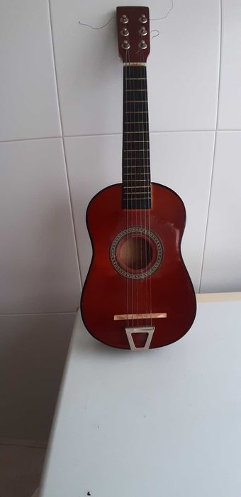 Linda Guitarra, caixa de charutos 1978