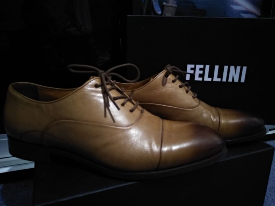 Туфли FELLINI 43