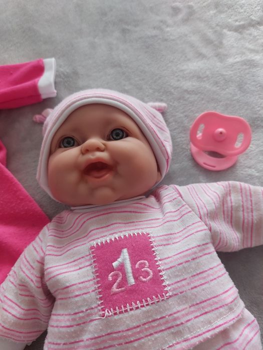 Boneca com acessórios