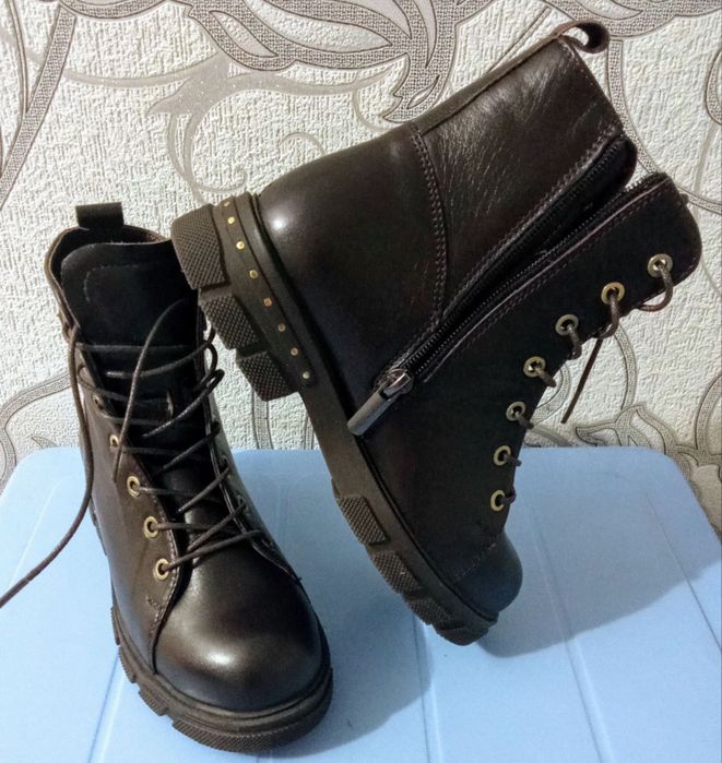 Зимние ботинки  на девочку