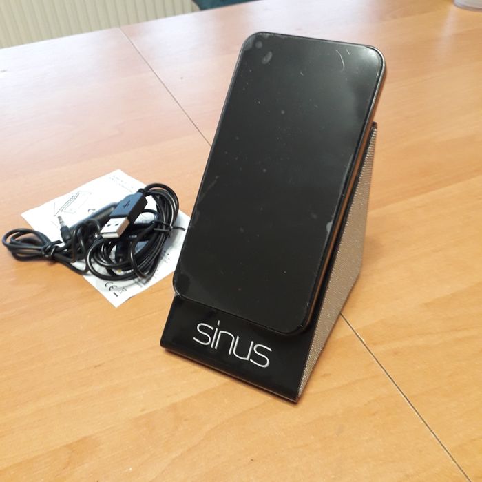 Głośnik przewodowy do telefonu.