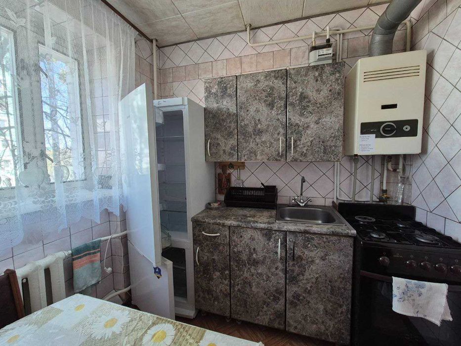 Сдам 1-кмнатну квартиру р-н трк Київ 4/5цегла меблі не має пральної машини