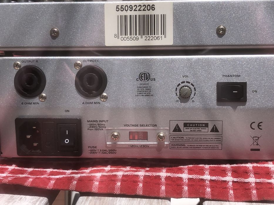 Mesa de Mistura com Amplificador analógico