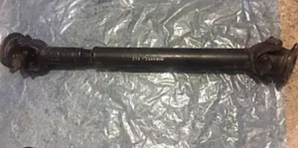 Карданный вал среднего моста урал
автомобиля Урал-4320, Урал-375