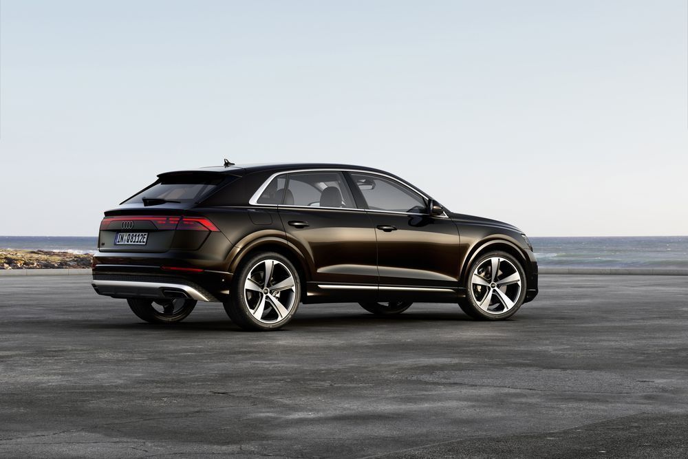 Audi Q8 55 TFSIe quattro Tiptronic