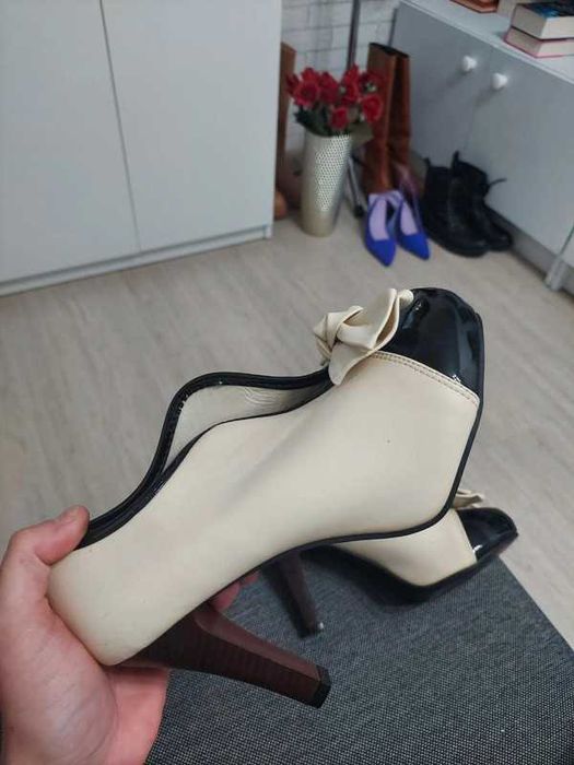 Piękne kobiece botki retro 37 Shein