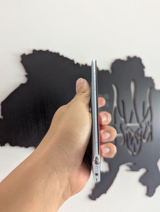 OnePlus 9pro 256gb. Silver