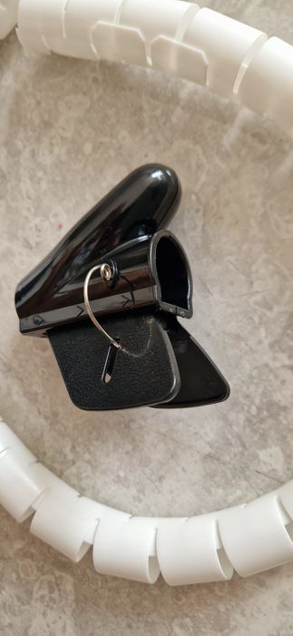 Tubo para organizar cabos com aplicador