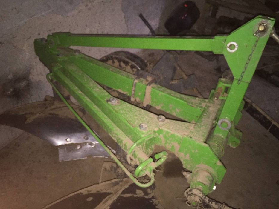 Плуг Бомет 2 30 висока стійка