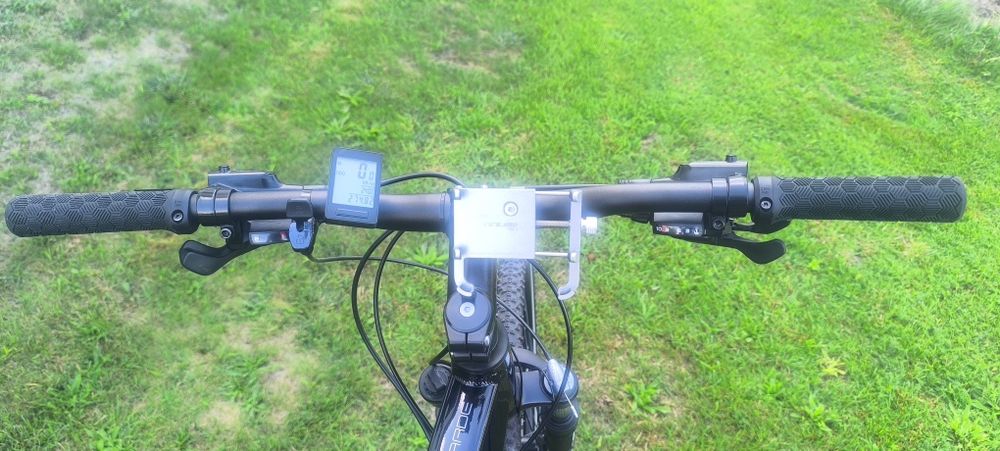 Rower crossowy Kands Avangarde 28" – Rama 19" (Czarno-Srebrny)